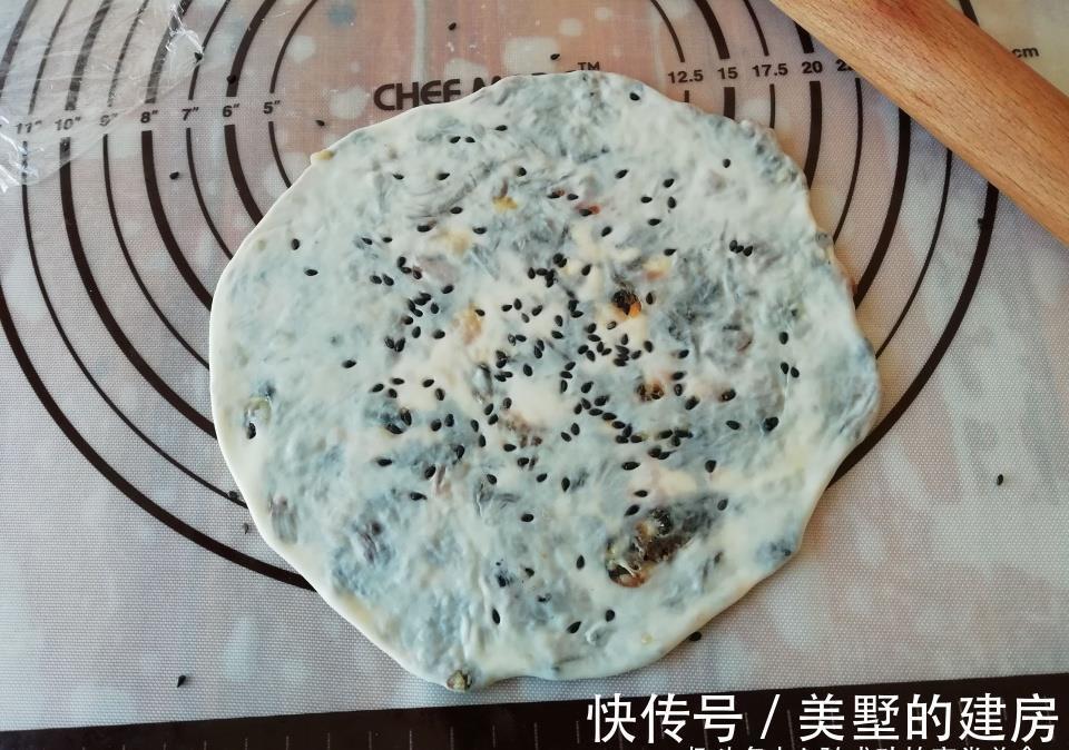 猪油|自从学会做梅干菜肉饼，我家一周吃3次，又香又脆，放凉了也不硬
