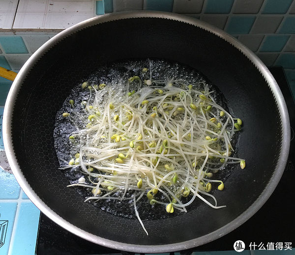 小米椒|5分钟搞定的凉菜，成本5块钱，简单一拌老香了，夏天吃正当时！