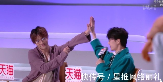 许嵩|薛之谦怪咖和许嵩雅俗共赏炸翻舞台,两人上一档综艺,默契感十足