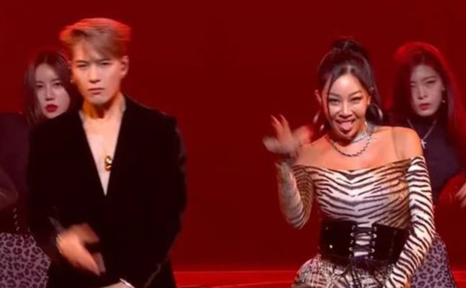 综艺|就这?rapper扯头花像小学生吵架,跟Jessi学学怎么正确输出吧!