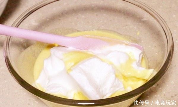 我家小米从来不煮粥,搅一搅,蒸一蒸,香甜软糯,大人小孩都喜欢!