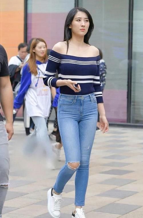  让本人可以|一字肩针织长袖，简约不失时尚感，举止优雅！