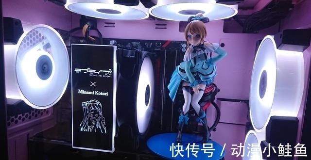 绚濑绘里|网友把手办放在机箱里,手办没有融化,不过变成了奇怪的姿势