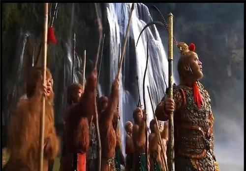 轻敌|孙悟空本打算站着让哪吒砍,岂料哪吒一个举动便让孙悟空刮目相看不敢轻敌