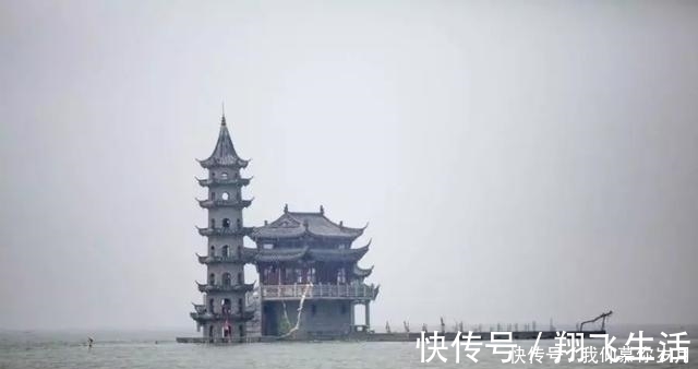 湖泊|这座修建在湖泊中的古建筑,一年仅有一次相见的机会