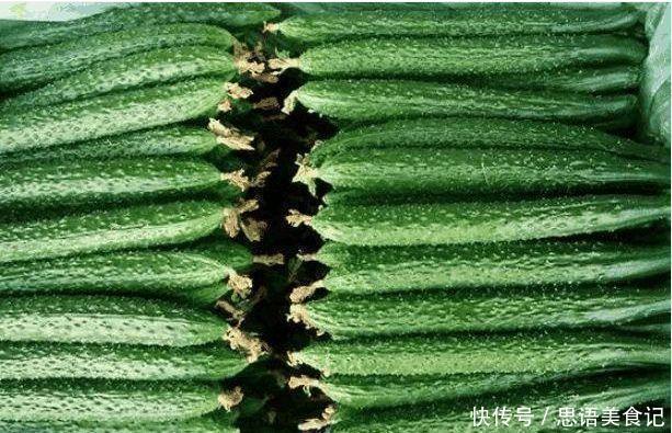 被打药的黄瓜有3处不一样,了解之后,别再买错了
