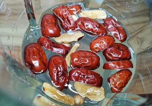 孩子长高的“助力剂”，春天多吃这早餐，香浓好喝，比骨头汤强