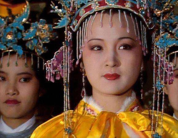 端午节礼&贾元春赏赐端午节礼究竟是何意图?贾宝玉第二天进宫后才恍然大悟