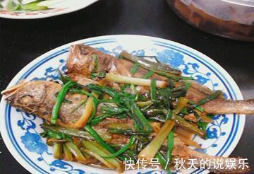 味精调|美食推荐：香茅烤牛肉、葱烤黄花鱼、泡菜鱼子制作方法