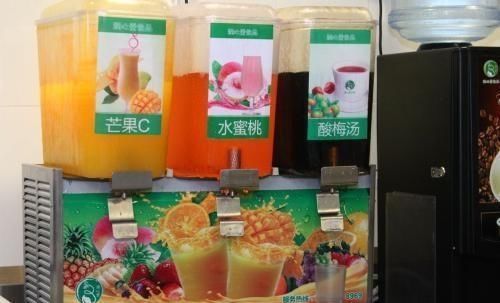 自助餐虽然合适,但这四样食物,大家最好不要取