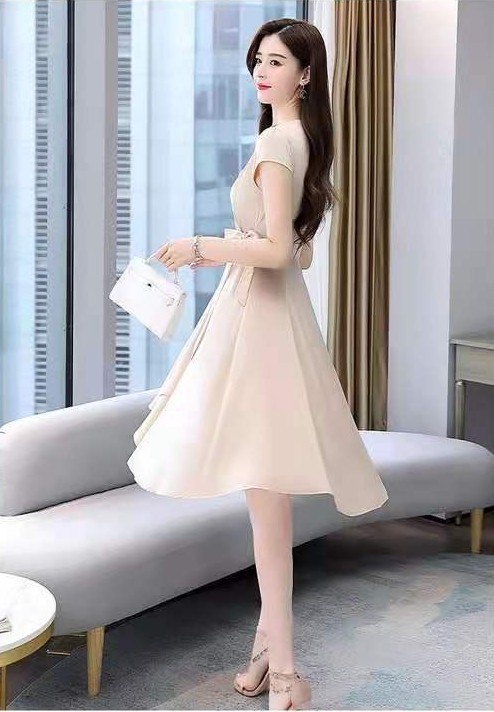 气质|长款连衣裙,气质独特,就看你敢不敢穿,谁穿谁好看