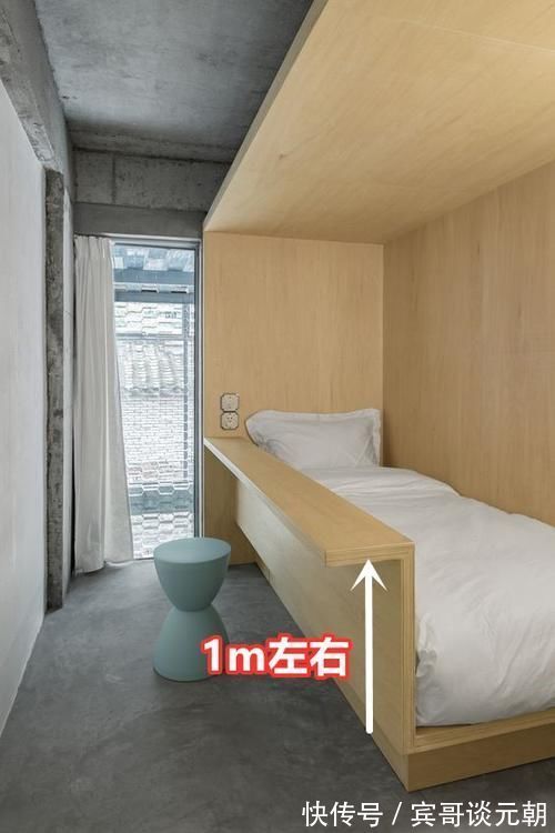 卧室|这位宝妈机智，床边抬高1m做书桌，睡觉不怕滚下来，一房当两房