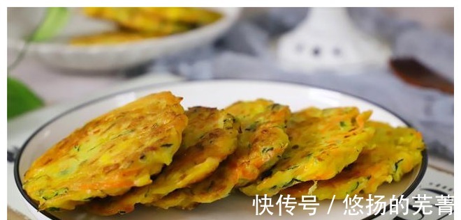 夏天|夏天这瓜正当季,1块钱1斤做成早餐饼,不用发酵不揉面,营养好!