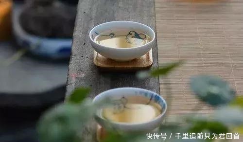 自在|院子里喝茶图个自在