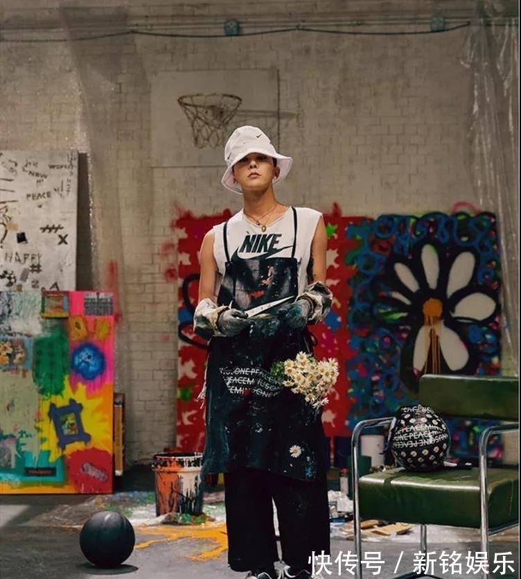 bigbang 合作的联名鞋直接秒空,连50码的都卖完,价格居然高达3万一双?