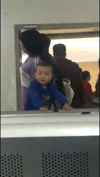 医院|“手上长了两根硬刺,去医院看什么科?”哈哈