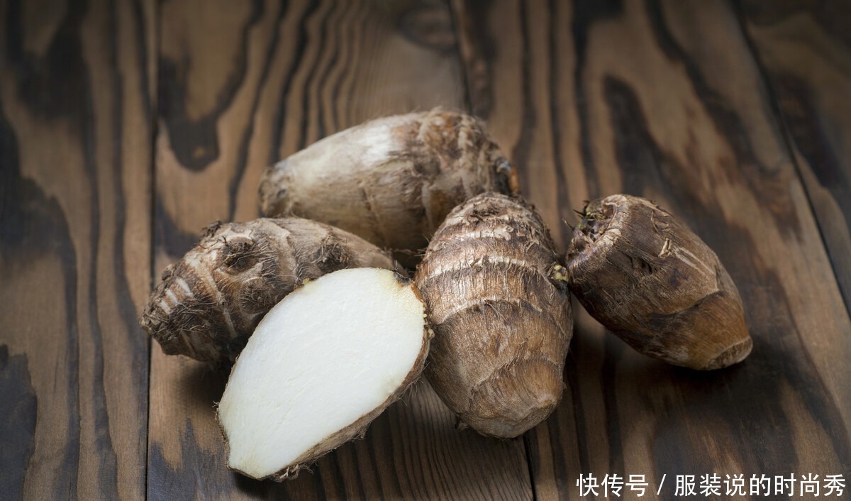 芋头|怎样才能挑到又粉又糯的芋头菜贩子教我5招,个个粉糯,很实用