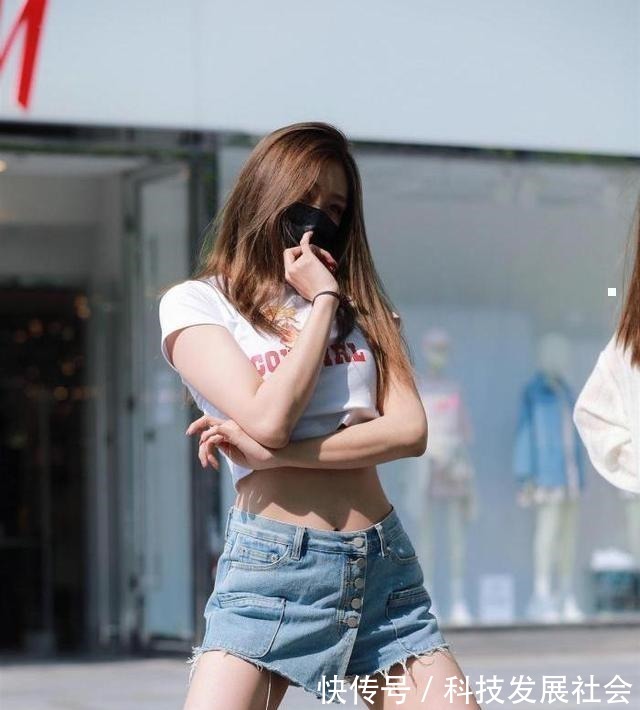 瑜伽裤 青春时尚的瑜伽裤装扮,穿起来显嫩更可爱,气质非凡!