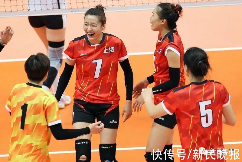 中国女排|朱婷“改行”了？