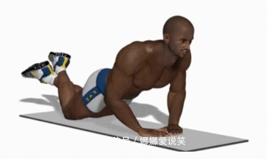 大胸肌|12个俯卧撑变式动作,从易到难,学会了你就是健身达人