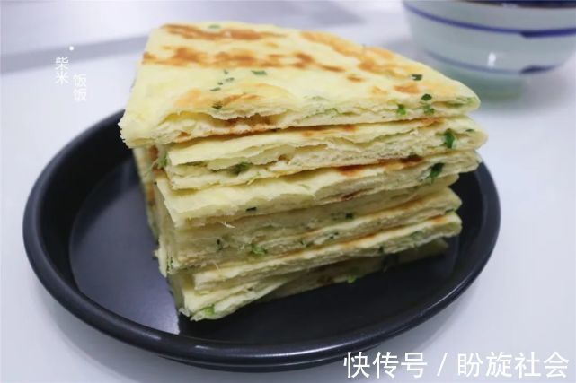 发面饼|发面饼这样做，柔软又多层，喷香好吃，凉了也不硬