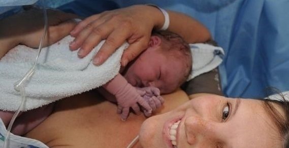 宝宝|剖腹产时,若你赶上这个时间点,或许对产妇和宝宝都好!