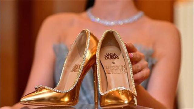 欲望都市 世界上最贵的高跟鞋,价值1.2亿,看完让人大开眼界!