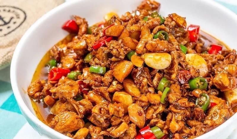 大厨教你做中午菜谱大全家常菜，营养又健康，做法很简单又健康