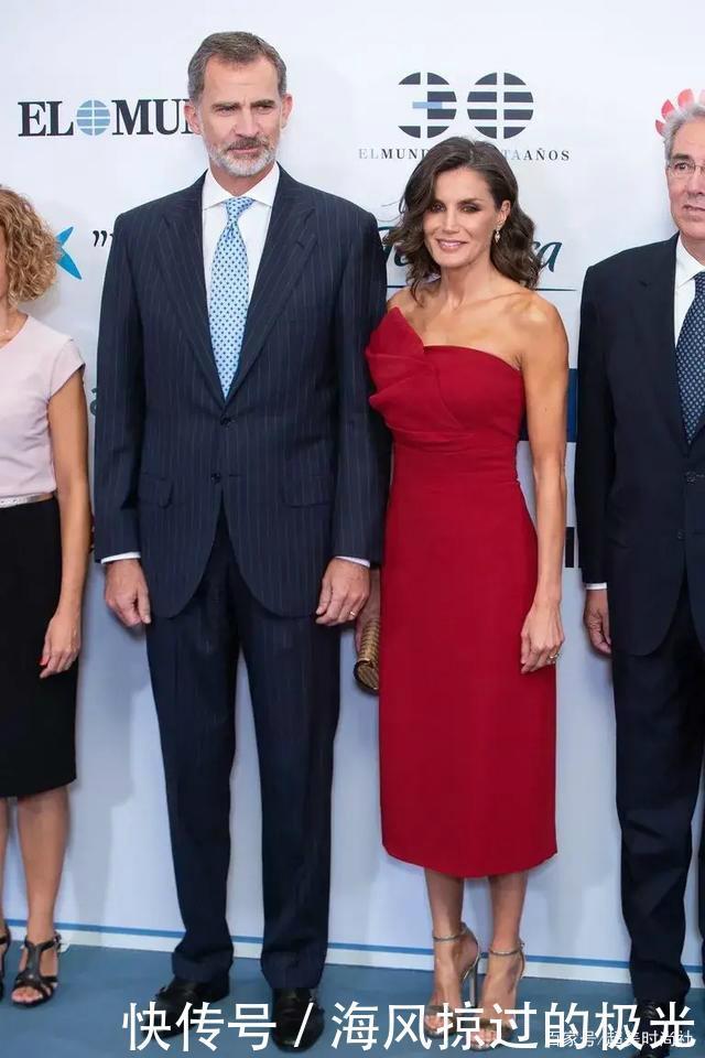 西班牙王后,快丢掉你的“蜘蛛鞋”和防水台吧!别糟蹋了好衣品