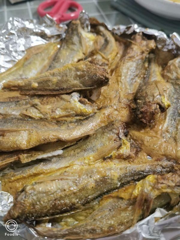 下饭神器空气炸锅版香酥小黄鱼，拌饭还能吃三碗