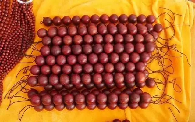 紫檀|紫檀从原木到手串全过程!图文并茂!