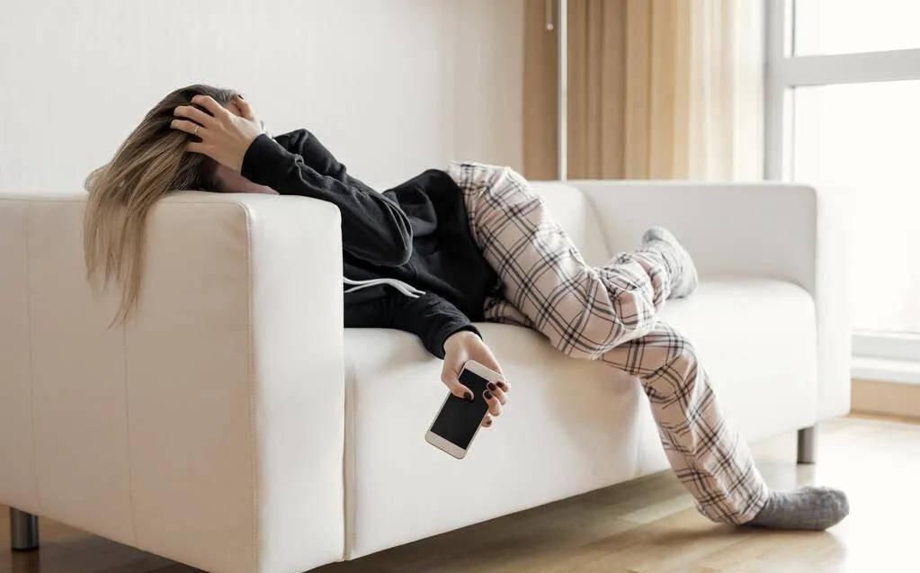 血糖|糖尿病“祸根”被揪出,少碰4物,改掉3习,血糖悄悄降回安全值