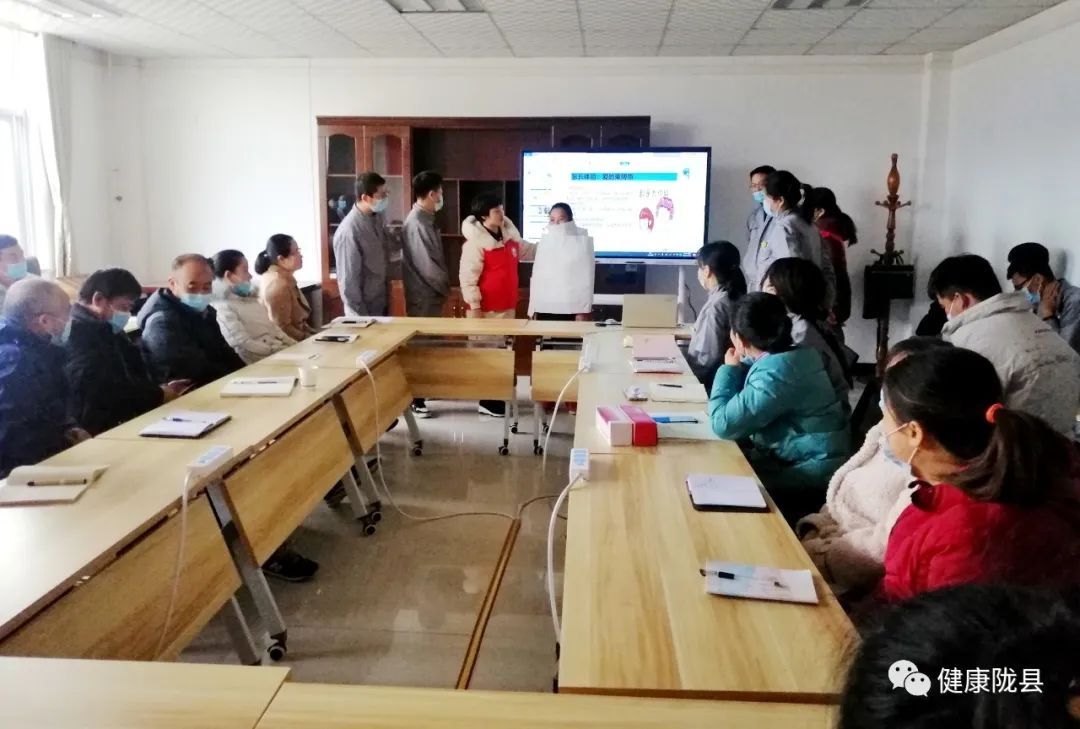 心理健康|陇县社会心理服务中心前往羊乳企业小羊妙可举办心理健康讲座