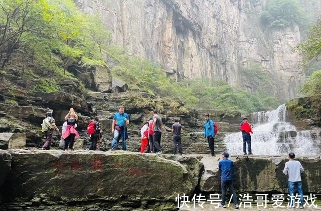 天河瀑布|郑州驴友团徒步南太行抱犊村，穿越太行天瀑群