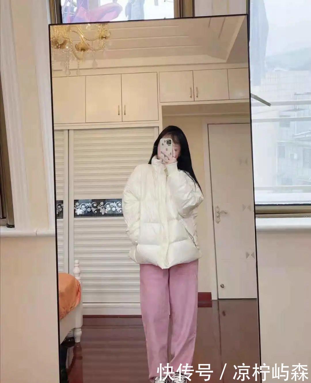 矮个子女生冬季羽绒服搭配