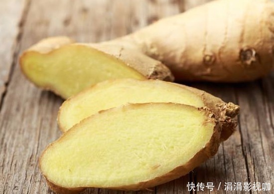 每天早上吃一片生姜,不出半个月,一些好事就会逐渐找上你