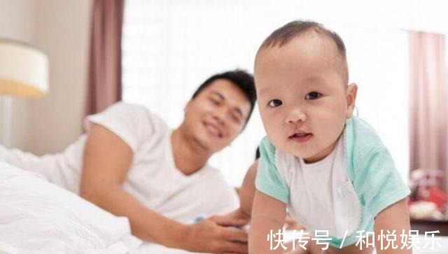 头部|0-12个月宝宝大动作发育时间表,你家娃达标没新手爸妈收藏