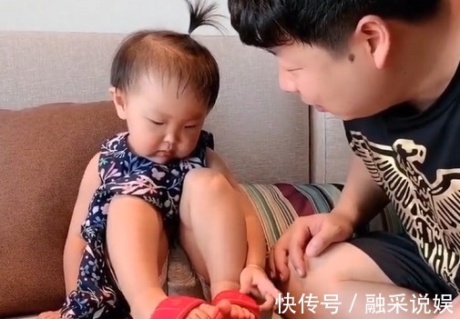 小脚丫|“史上最嫌弃爸爸”版萌娃火了,这怕是一件漏风了的“小棉袄”