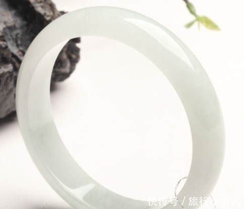 手镯|掌握这五种方法,你也会知道如何挑选翡翠手镯