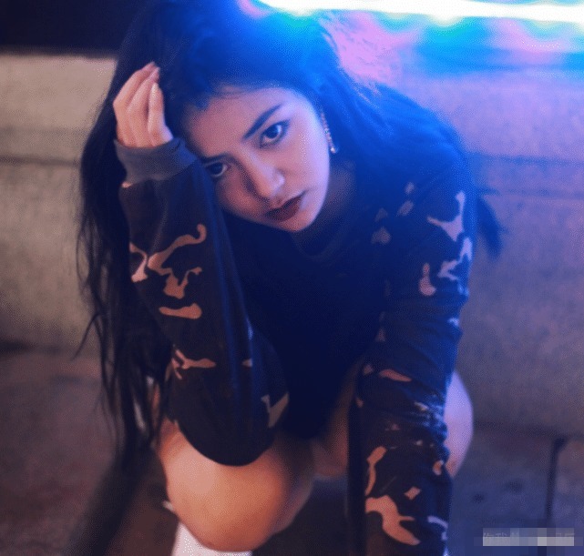 素颜|谢可寅“高中照”被疯传, 看到她素颜时的鼻子, 整没整容一目了然