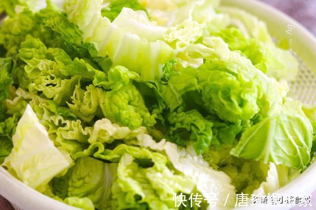 白菜|它是“菜中之王”,才1块5一斤,维C含量高,清热除烦躁要多吃