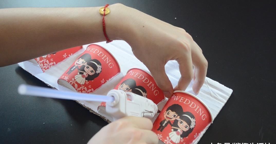 卫生间|一次性纸杯这样改造一下, 放在卫生间里有大用处, 看完你会感谢我的