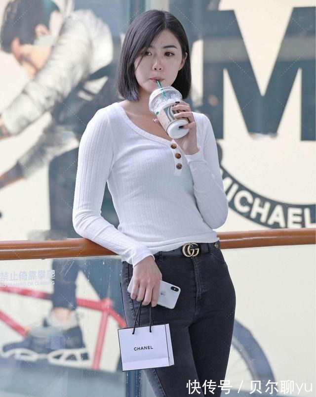 高跟鞋 “胯大”的打底裤美女，让身形美感提升，随心所欲！