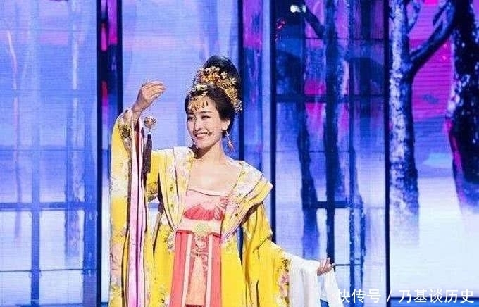 马嵬驿|马嵬驿兵变后,玄宗命人为贵妃迁葬,最后得到九字答复