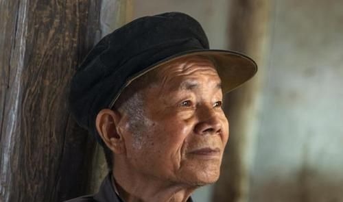 长寿|长寿的男性,生活多半有4个特征,若全都占,那你就偷笑吧