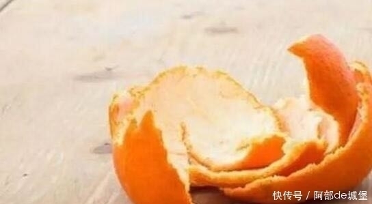 橘子皮别再扔到垃圾桶了,它物对身体有此好处,大家还不晓得