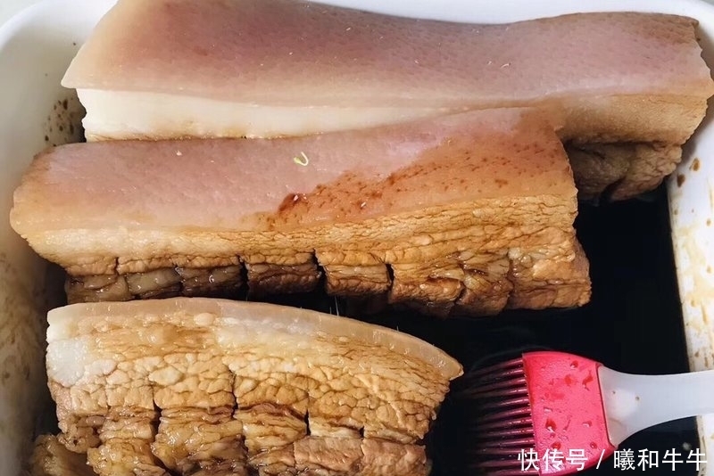 脆皮|网红版脆皮五花肉,外酥里嫩肥而不腻,关键是做法还简单