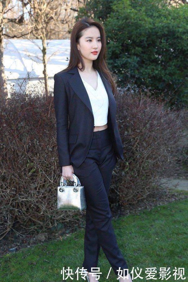 “廉价感”的女人,穿衣服都有4个特点,希望你没有