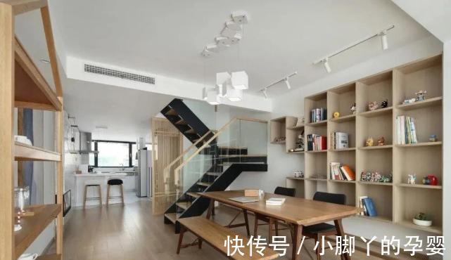 客厅|你家客厅还是沙发+茶几?早过时了,现在都这样装!