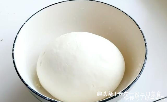 炸油条|炸油条，传统老配方不用鸡蛋不用酵母，让您找回小时候的味道
